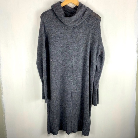 Liz Claiborne Ribbed Long Sleeve Pullover Turtleneck Sweater Midi Dress Medium - Picture 1 of 6